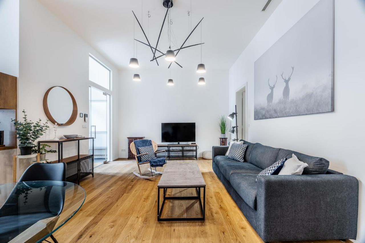 Elegant Apartments Located In The Centre Of Prag Eksteriør billede