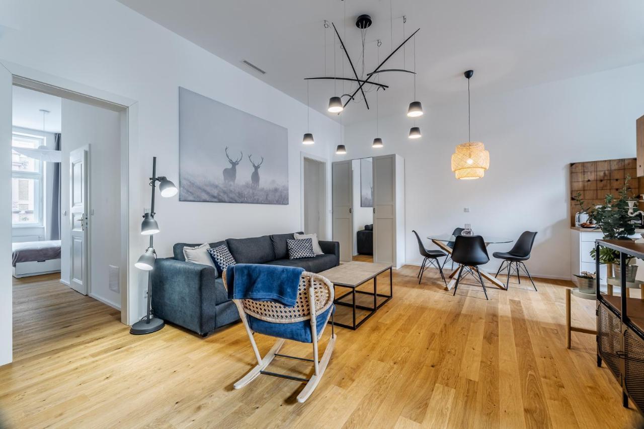 Elegant Apartments Located In The Centre Of Prag Eksteriør billede