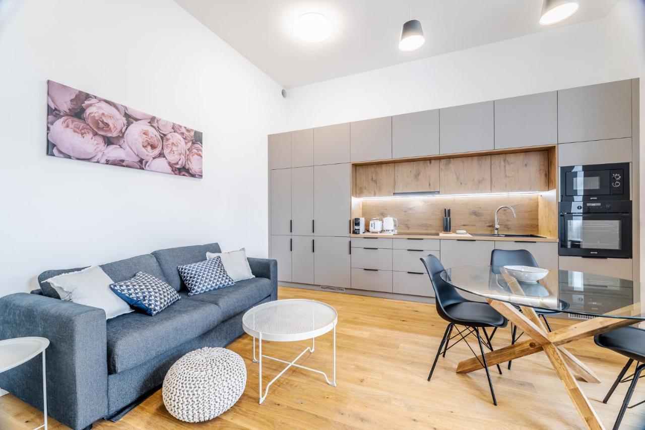 Elegant Apartments Located In The Centre Of Prag Eksteriør billede