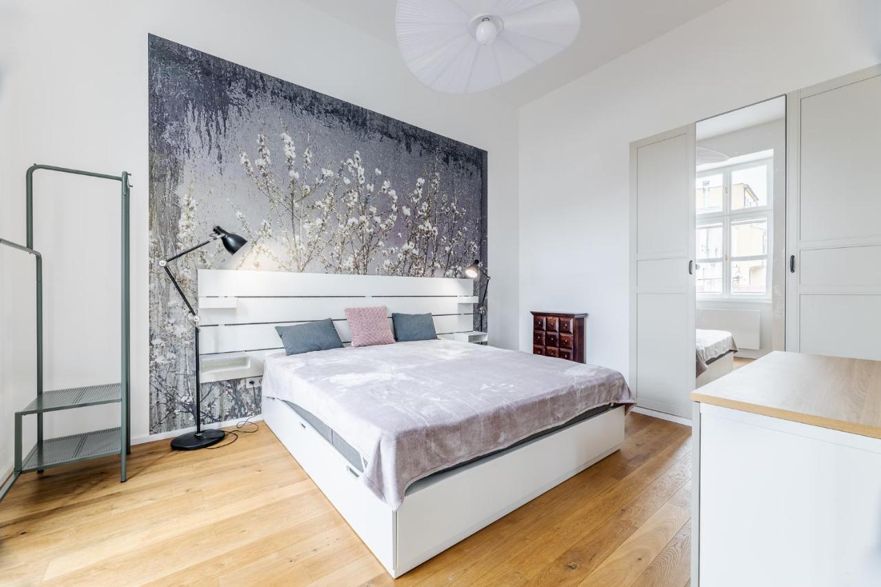 Elegant Apartments Located In The Centre Of Prag Eksteriør billede